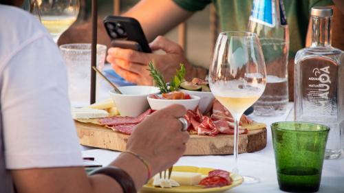 Chopping board with typical products during the tasting in Palau