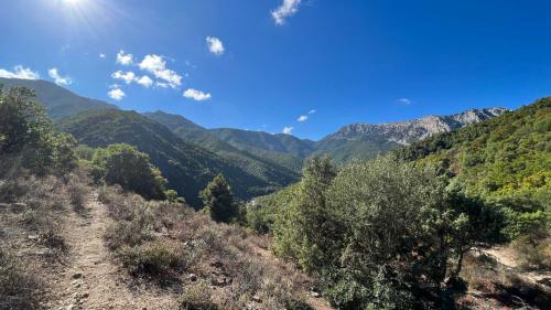 Panorama all'inizio del sentiero di trekking per Gorropu